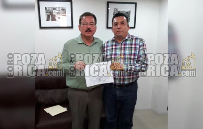 Se registra Naro Amador como pre-candidato del PRD a la alcaldía por Poza Rica.