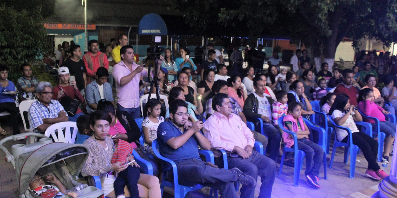 Apoya alcalde manifestaciones artísticas populares