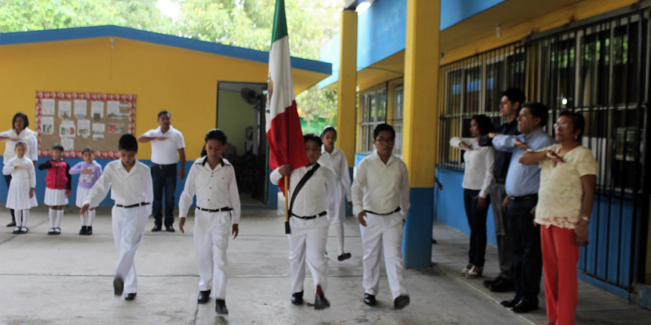 Maestros, soldados de la educación: MSH