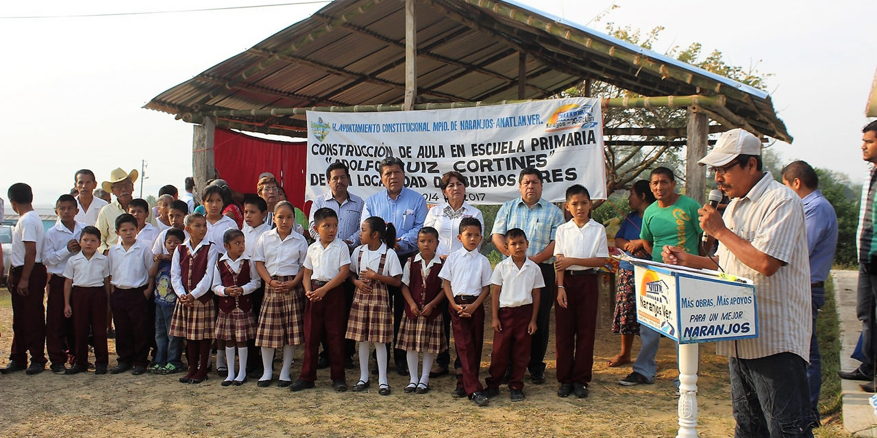 Inicia construcción de aula escolar en Buenos Aires