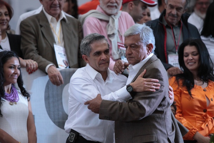 AMLO batea a Mancera