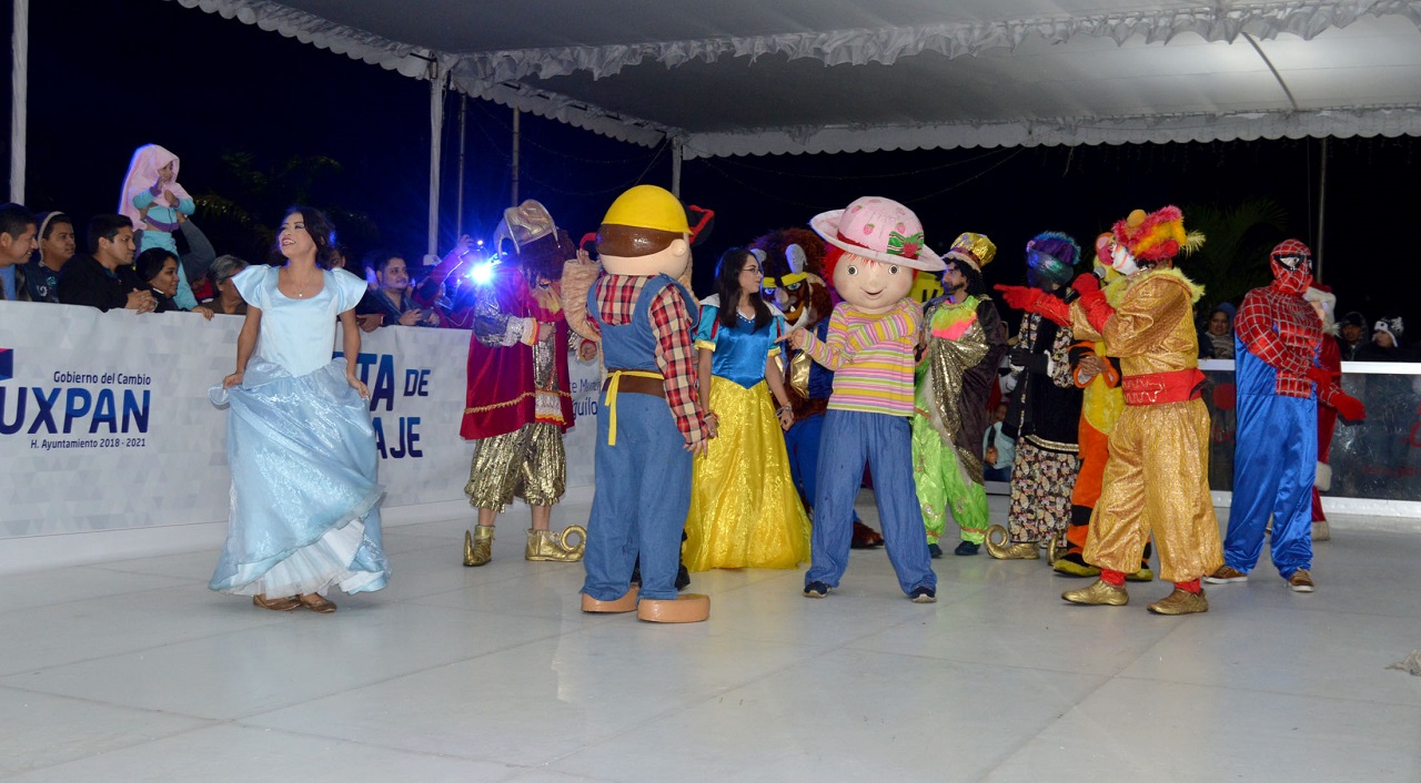 Inauguran pista de patinaje en Tuxpan