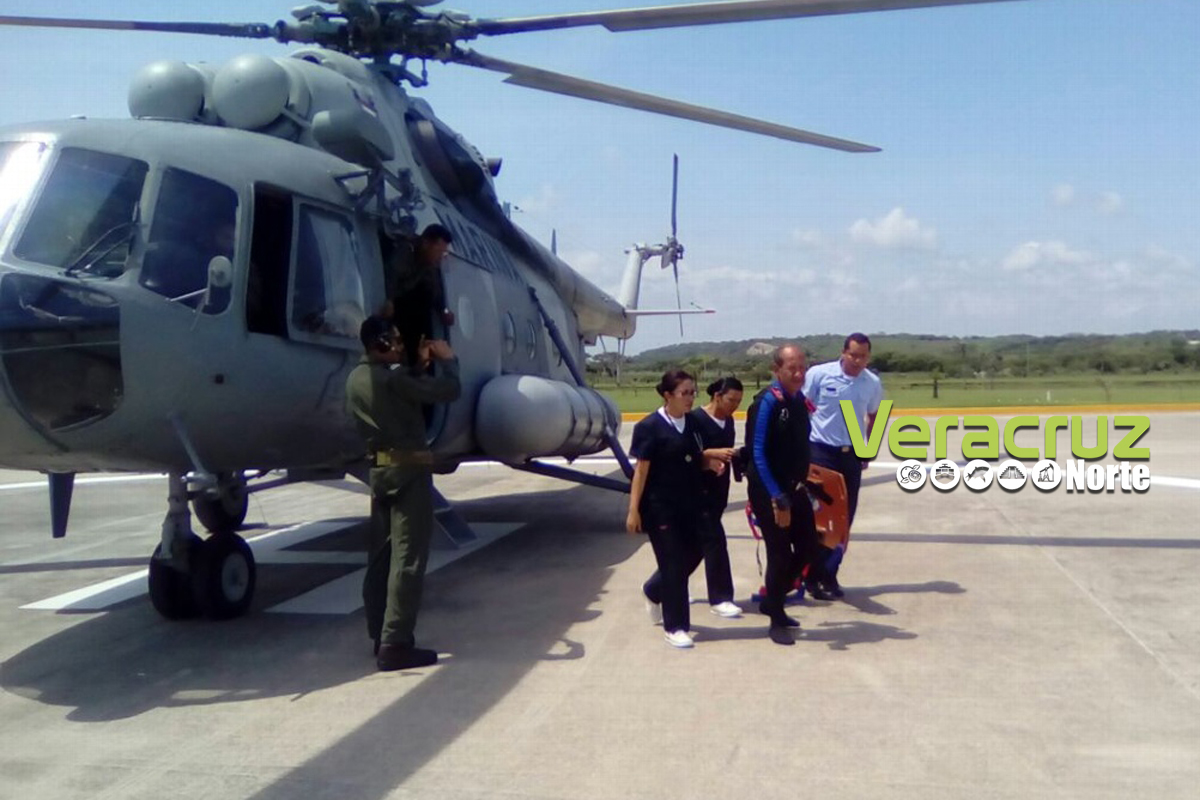 SEMAR rescata a Buzo extraviado en Isla de Santiaguillo, Veracruz.