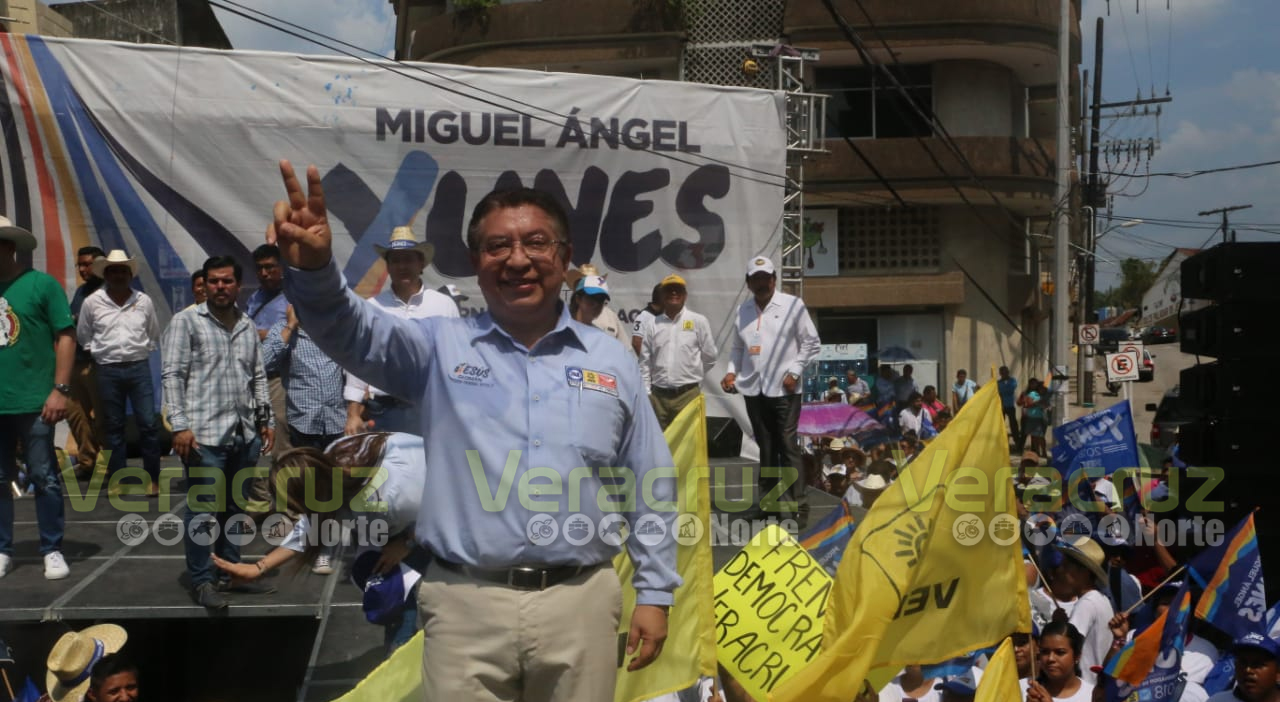 Veracruz requiere de liderazgo: Yunes Márquez