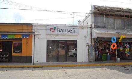 Urgen cajeros y centros bancarios
