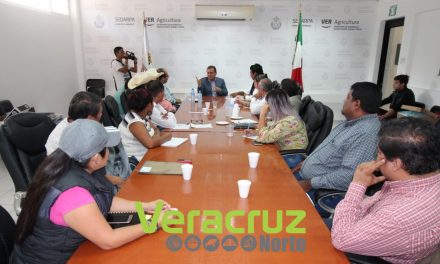 Atiende Sedarpa a integrantes de la UGOCP “Margarito Montes Parra”
