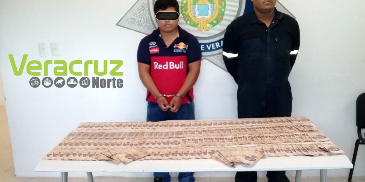 Pipa cargada de billetes en Chinampa de Gorostiza