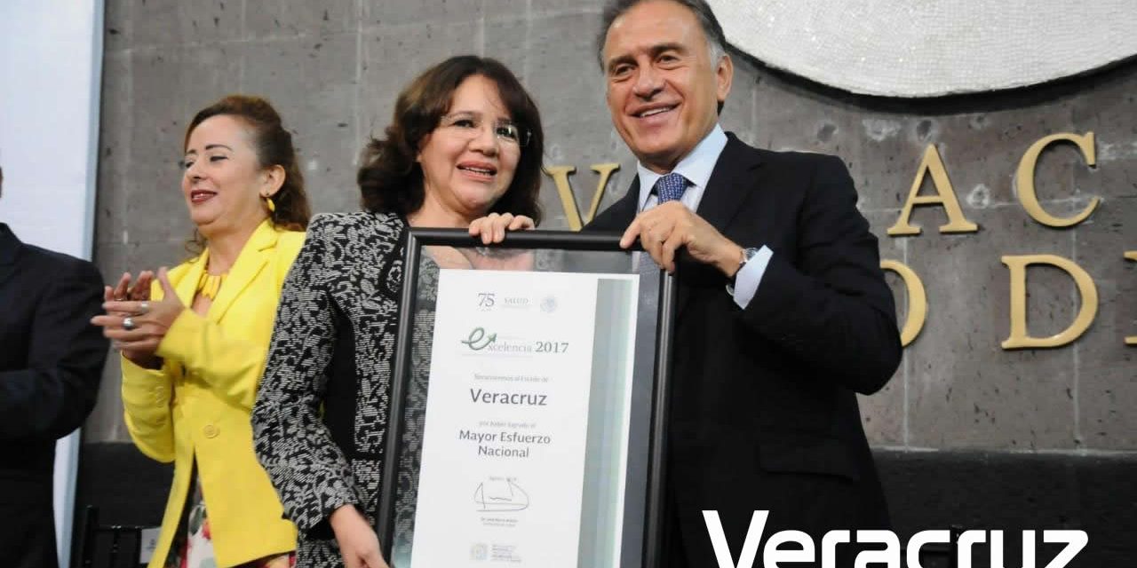 Recibe Veracruz el primer lugar al Máximo Esfuerzo a Nivel Nacional en salud