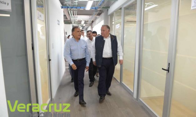 Continúa Yunes Entregando Centros Integrales de Justicia