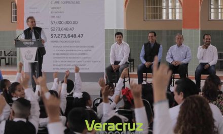 Gobernador Yunes y Alcalde Fernando Yunes entregan obra de rehabilitación integral de la Escuela «General Miguel Alemán