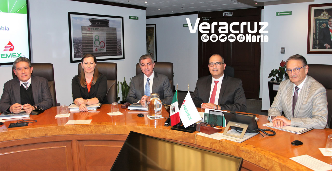 Pemex y el Gobierno de Puebla acuerdan impulsar acciones de Protección Civil para mitigar riesgos por robo de combustible