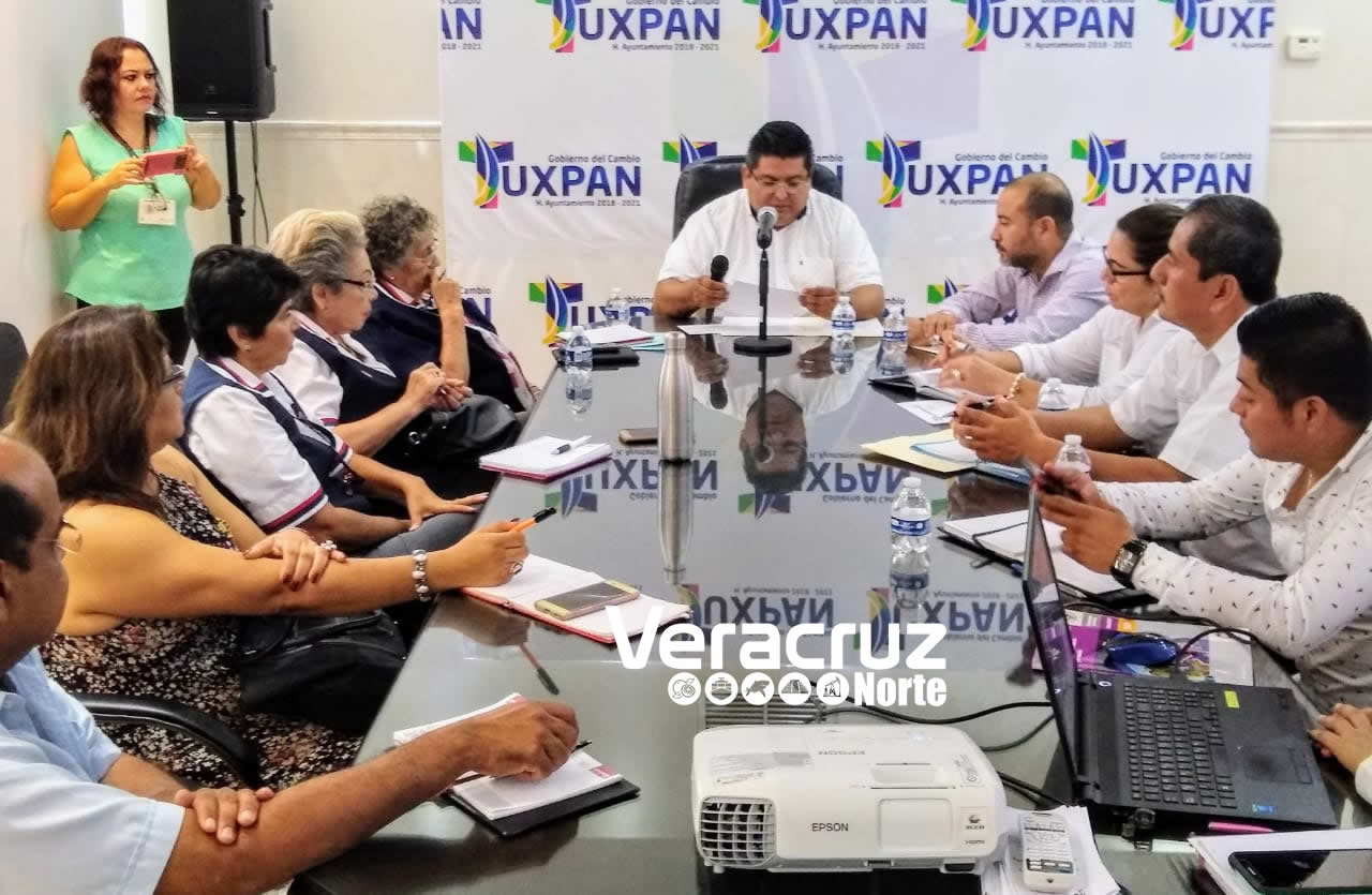 Primer mesa de trabajo del programa “Educación Ambiental”