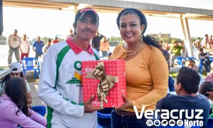 Encabeza regidora convivencia a trabajadores municipales