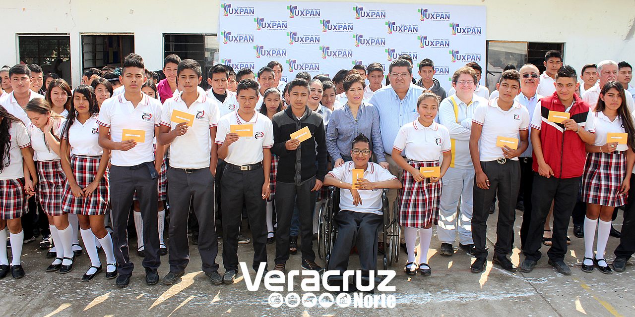 Toño Aguilar apostando firmemente a la educación