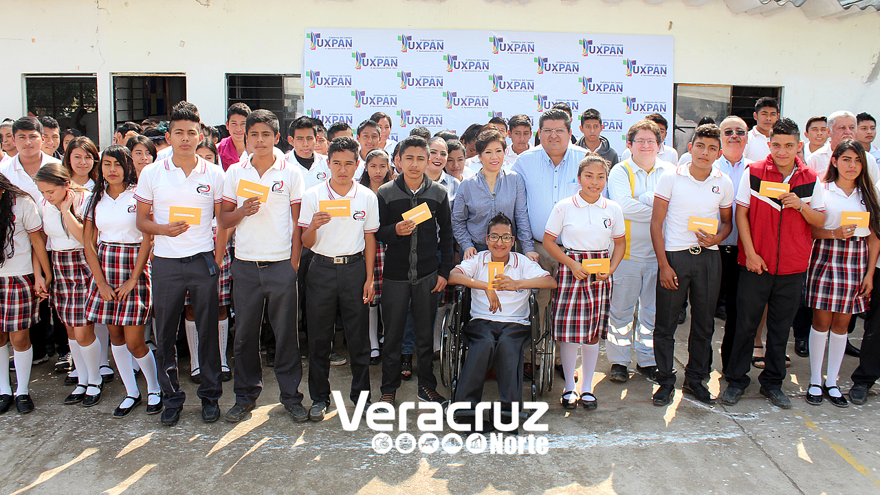Toño Aguilar apostando firmemente a la educación