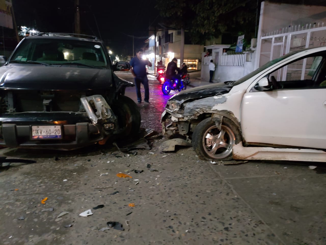 Chocan en la Avenida Insurgentes
