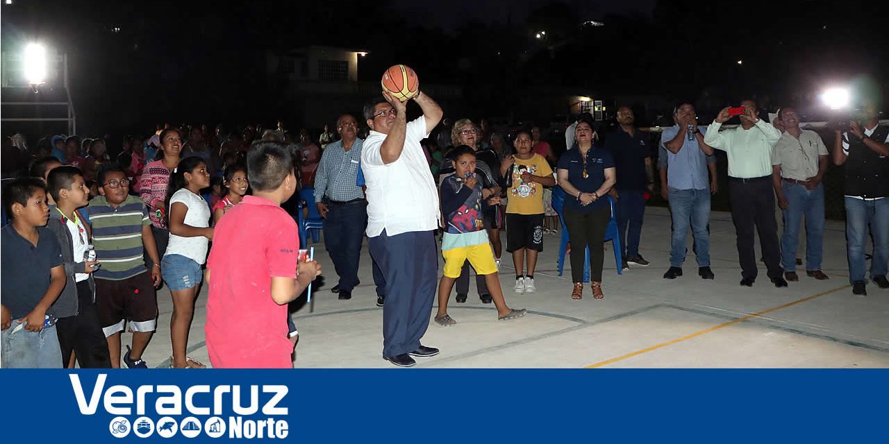 Primer alcalde que apoya a Cruz Naranjos