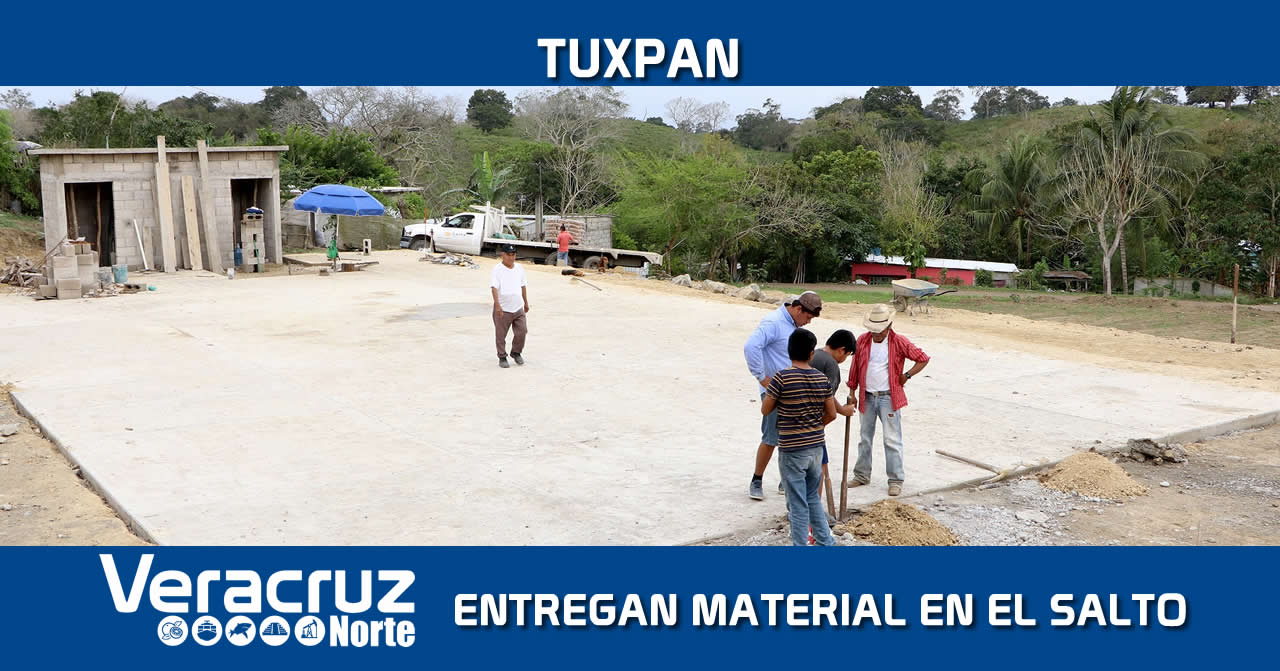 Entrega Gobierno Municipal material para construcción en la comunidad El Salto