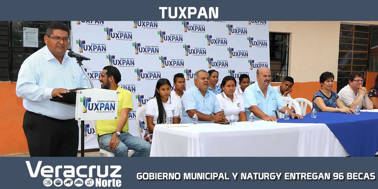 GOBIERNO MUNICIPAL Y NATURGY ENTREGAN 96 BECAS