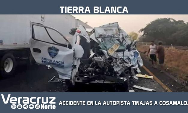 ACCIDENTE SOBRE LA AUTOPISTA TINAJAS A COSAMALOAPAN