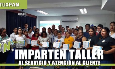 IMPARTEN TALLER AL SERVICIO Y ATENCIÓN AL CLIENTE
