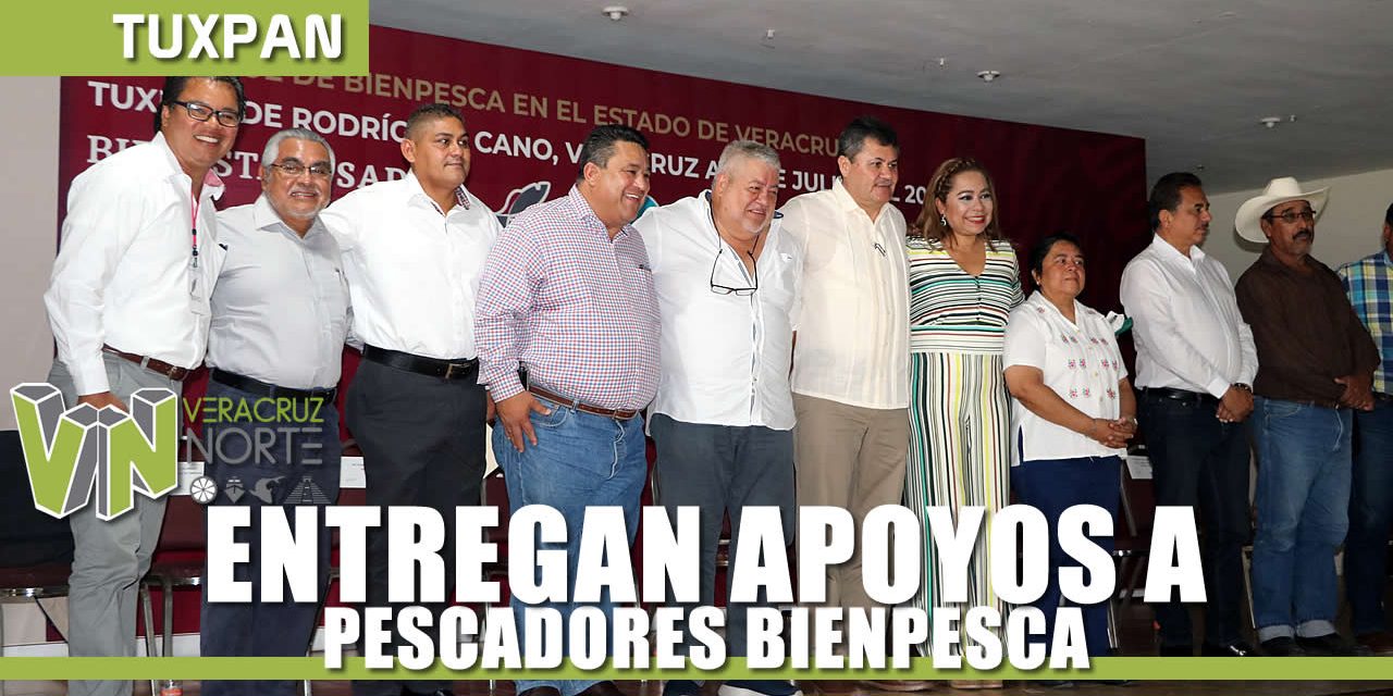 ENTREGAN APOYOS A PESCADORES BIENPESCA