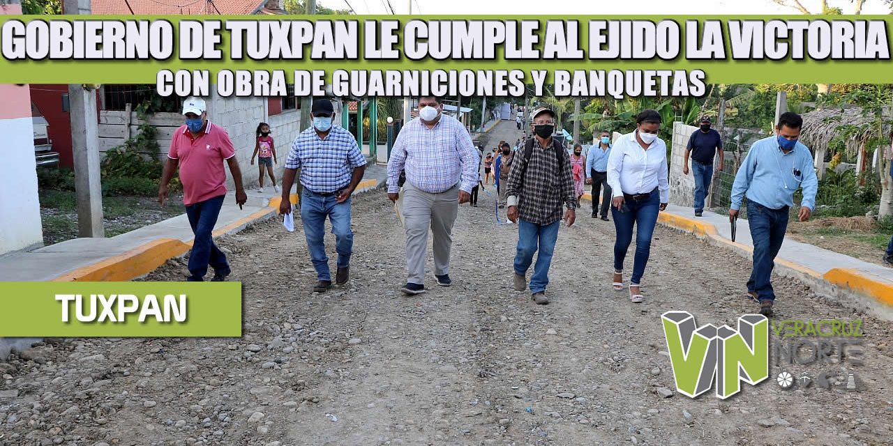 GOBIERNO DE TUXPAN LE CUMPLE AL EJIDO LA VICTORIA CON OBRA DE GUARNICIONES Y BANQUETAS