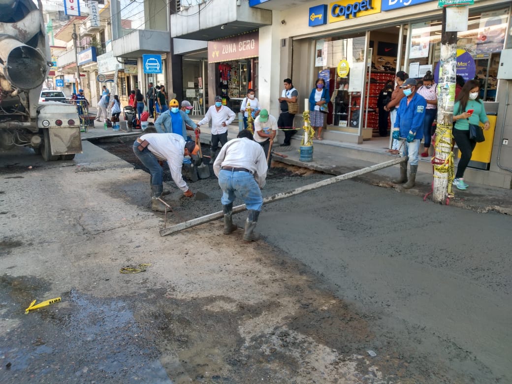 AYUNTAMIENTO CONCLUYE REPARACIÓN DE LA CALLE GENARO RODRÍGUEZ