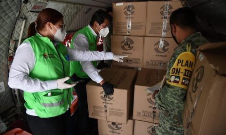 LLEGARON LAS VACUNAS CONTRA EL COVID-19 A VERACRUZ; MAÑANA VACUNARAN A ADULTOS MAYORES