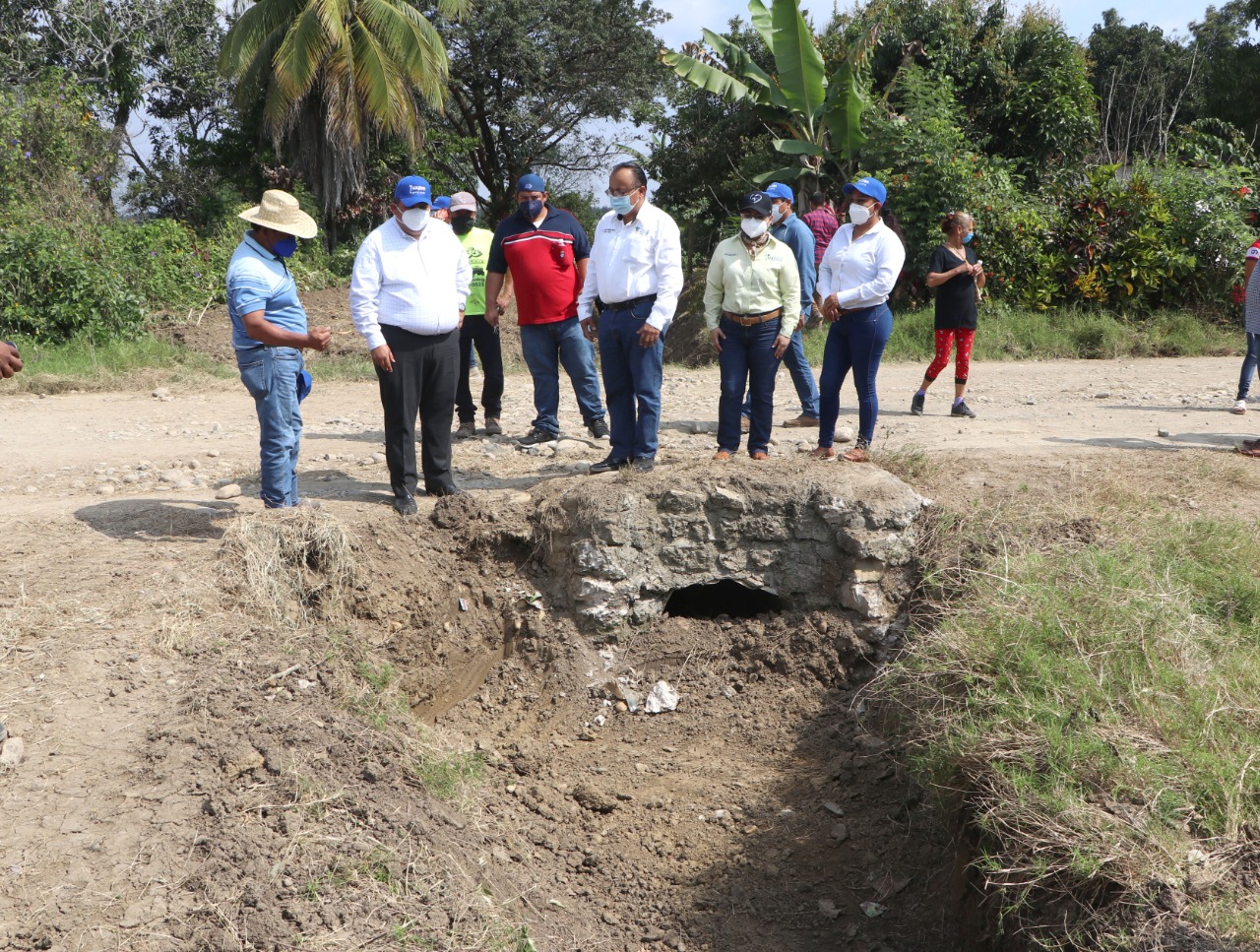 GOBIERNO MUNICIPAL INICIA REHABILITACIÓN DEL CAMINO Y CALLES DE ZAPOTAL ZARAGOZA