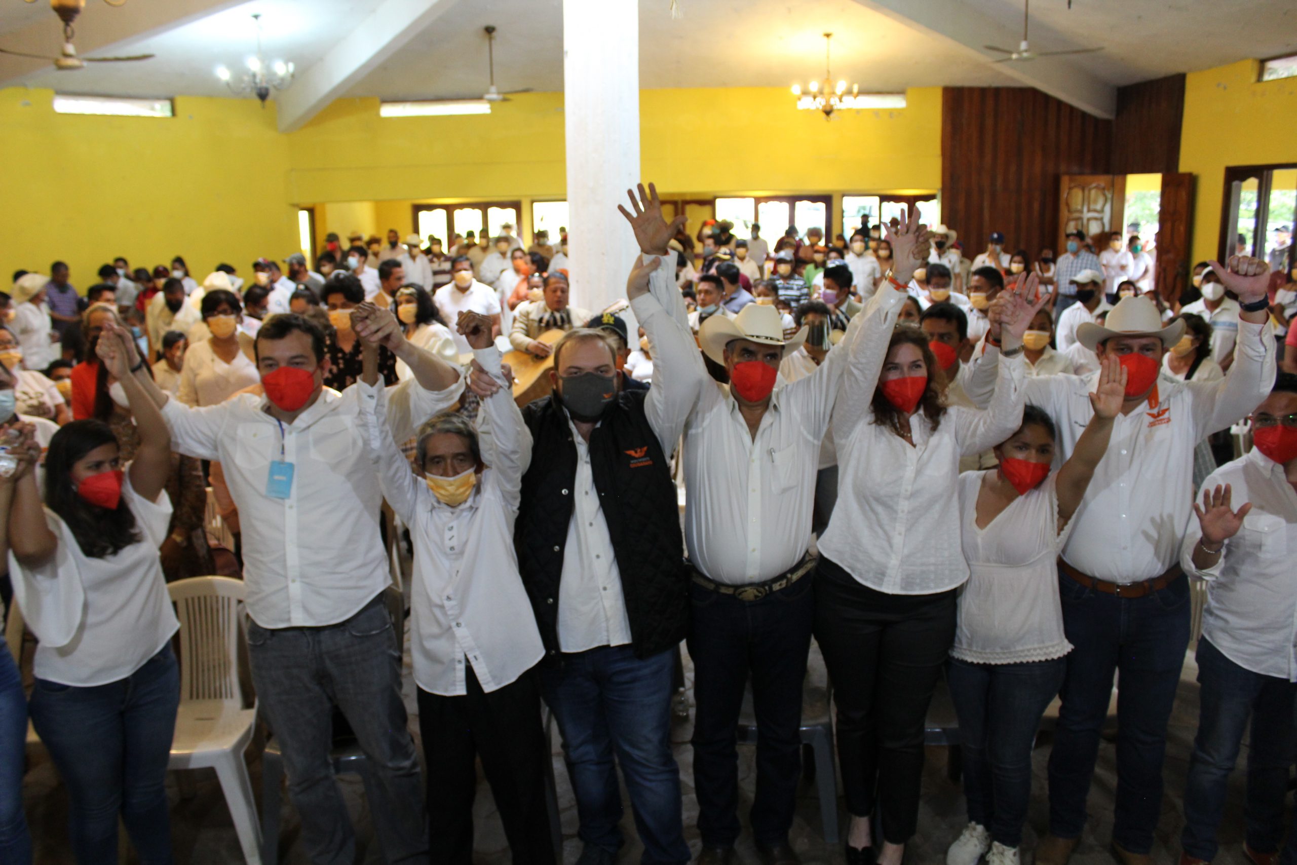 PABLO CASTELLANOS RÁBAGO ESTÁ EN MOVIMIENTO EN SANTIAGO TUXTLA