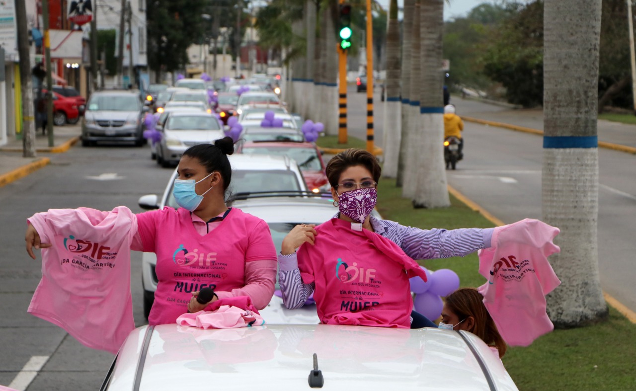 DIF E IMMTUX REALIZAN EXITOSA CARAVANA POR LA MUJER