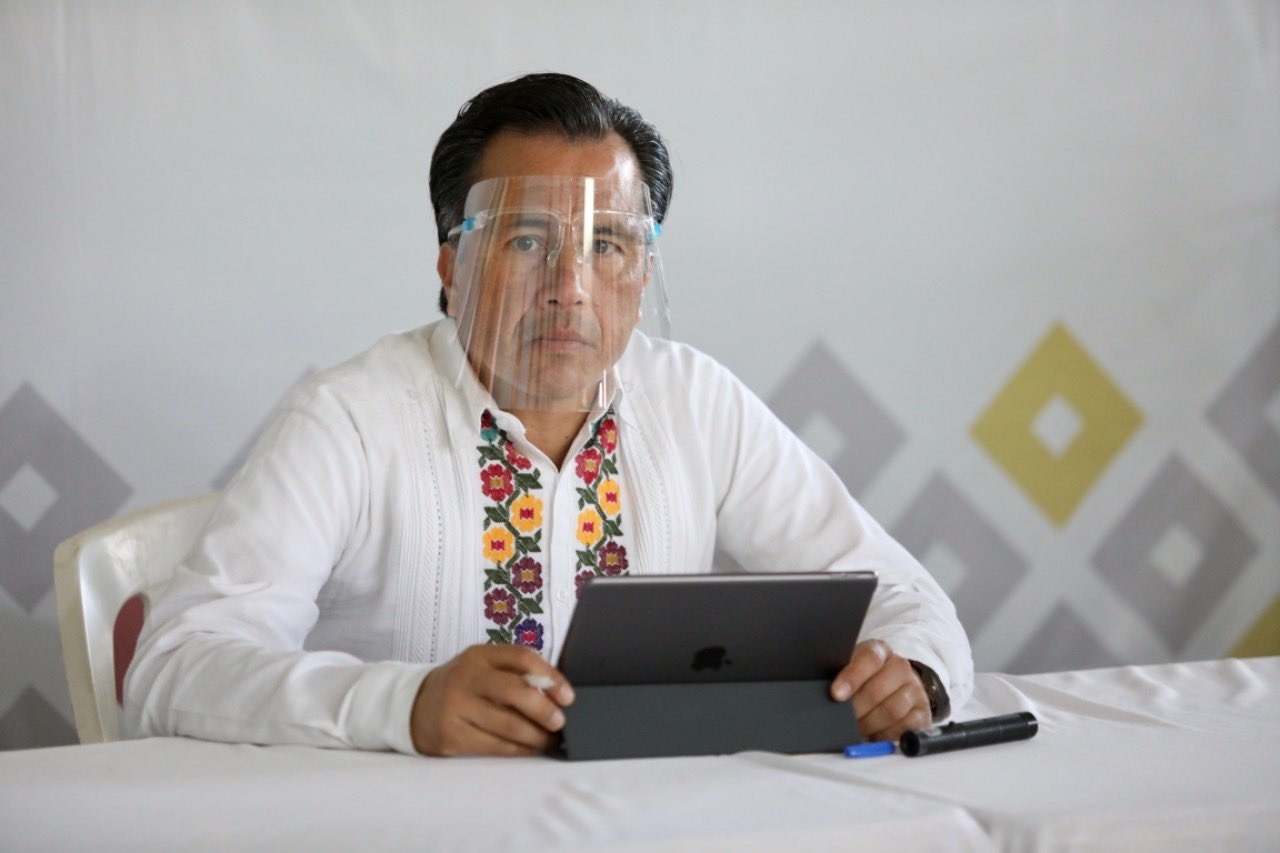 NIEGA CUITLÁHUAC PERSECUCIÓN POLÍTICA EN VERACRUZ, DESCARTA ‘SUBIR AL RING’