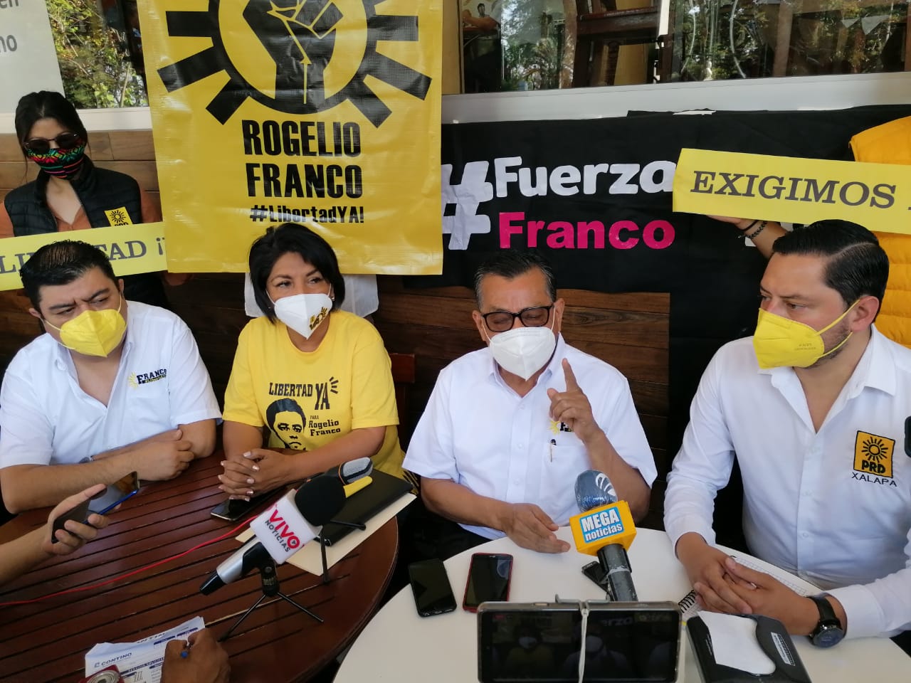 A UN MES DE LA DETENCIÓN DE ROGELIO FRANCO, PERREDISTAS PIDEN DIÁLOGO CON GOBIERNO DEL ESTADO