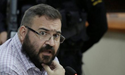 La FGR pone a temblar a Duarte de Ochoa por trato al Güero Palma