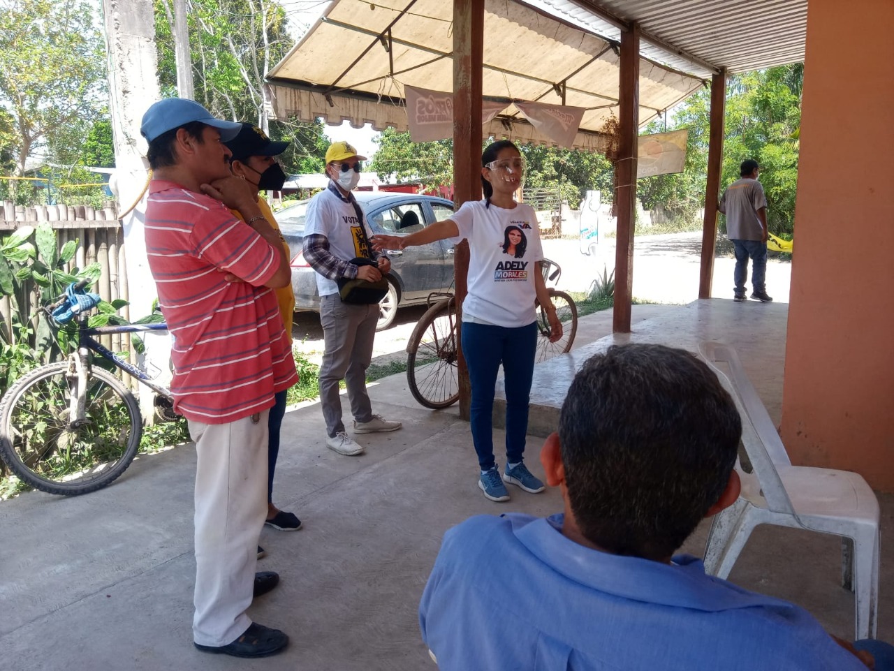 CON TRABAJO Y SENCILLEZ ADELY MORALES, CANDIDATA A DIPUTADA LOCAL POR EL 03 DISTRITO, Y ES EL SELLO QUE LA CARACTERIZA EN CADA RECORRIDO.