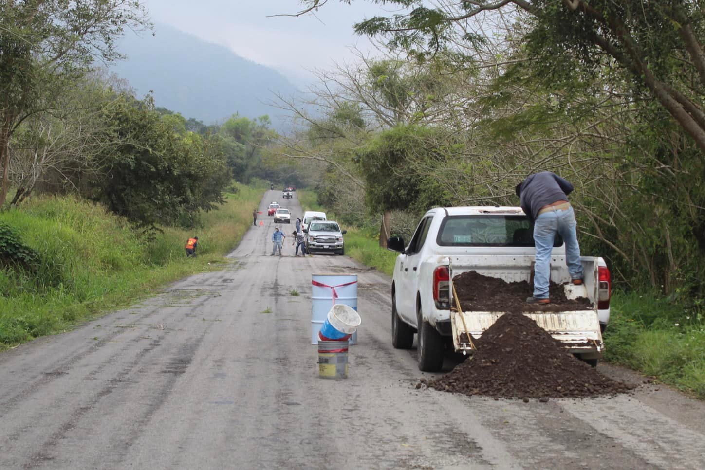 Chontla: Rehabilitación de vialidades