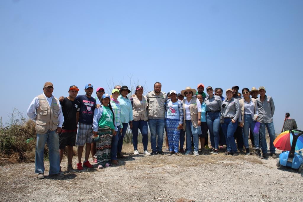 Ozuluama: Jornada de limpieza en la playa boca del río en Cucharas