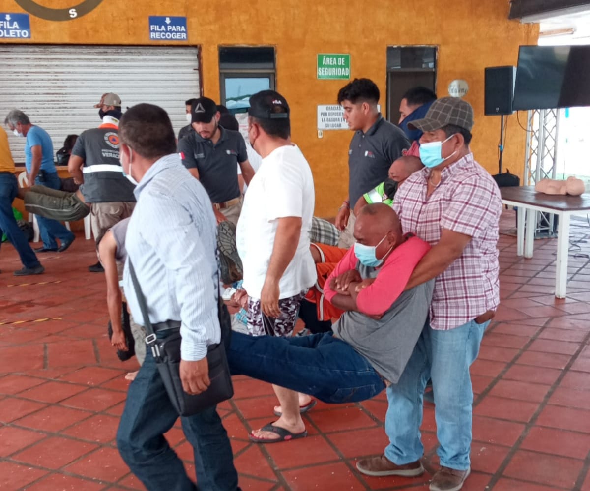 Tantoyuca: Personal del Protección Civil Municipal en constante capacitación