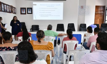 Tantoyuca: Capacitan a funcionarios sobre nuevas normas de integración de archivos