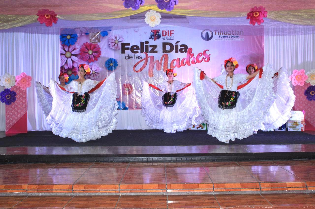 Tihuatlán: Festejo del día de las madres 2022