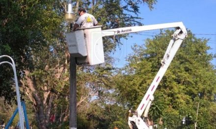 Tantoyuca: Gobierno municipal atiende inquietudes ciudadanas sobre el alumbrado público