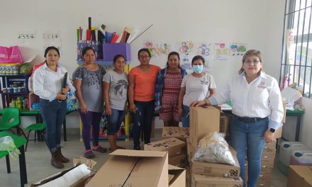 Ozuluama: Entrega de desayunos escolares fríos en Paso Real