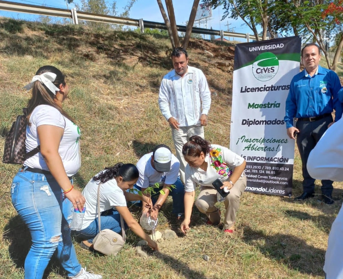 Tantoyuca: Participan autoridades en actividades por el cuidado al Medio Ambiente