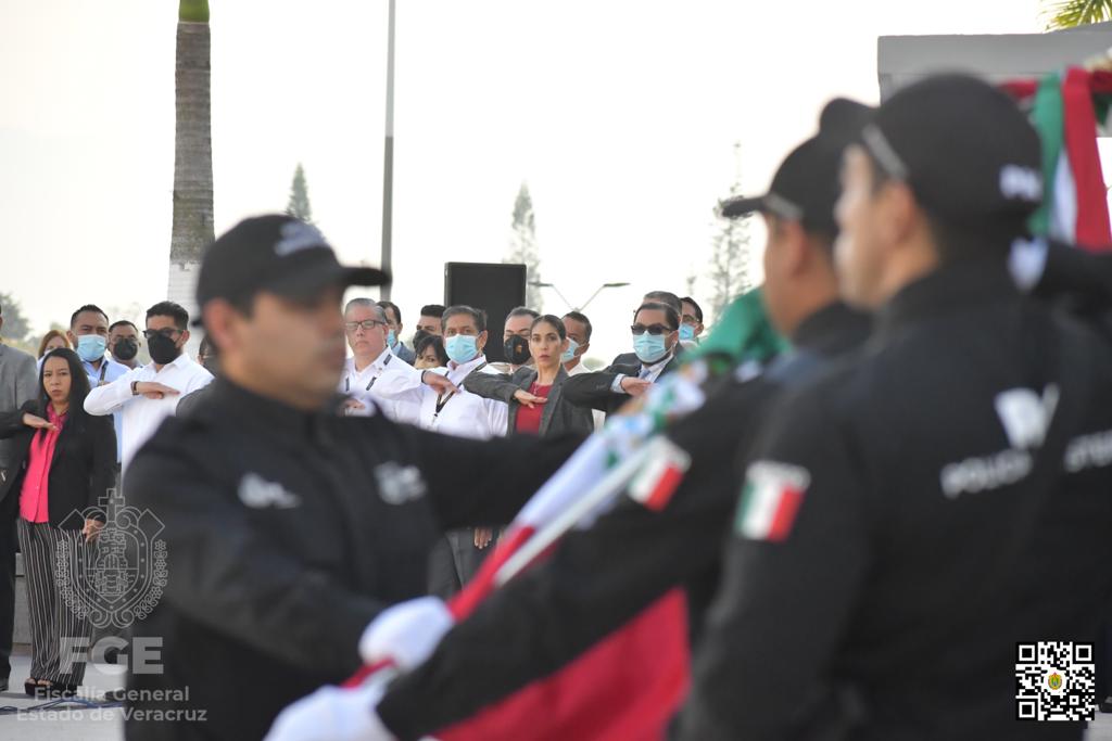 FGE acude a ceremonia de honores a la bandera organizada por la Dirección de Transparencia, Acceso a la información y Protección de Datos Personales