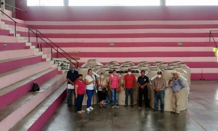 Cerro Azul: Entrega de 36 tinacos