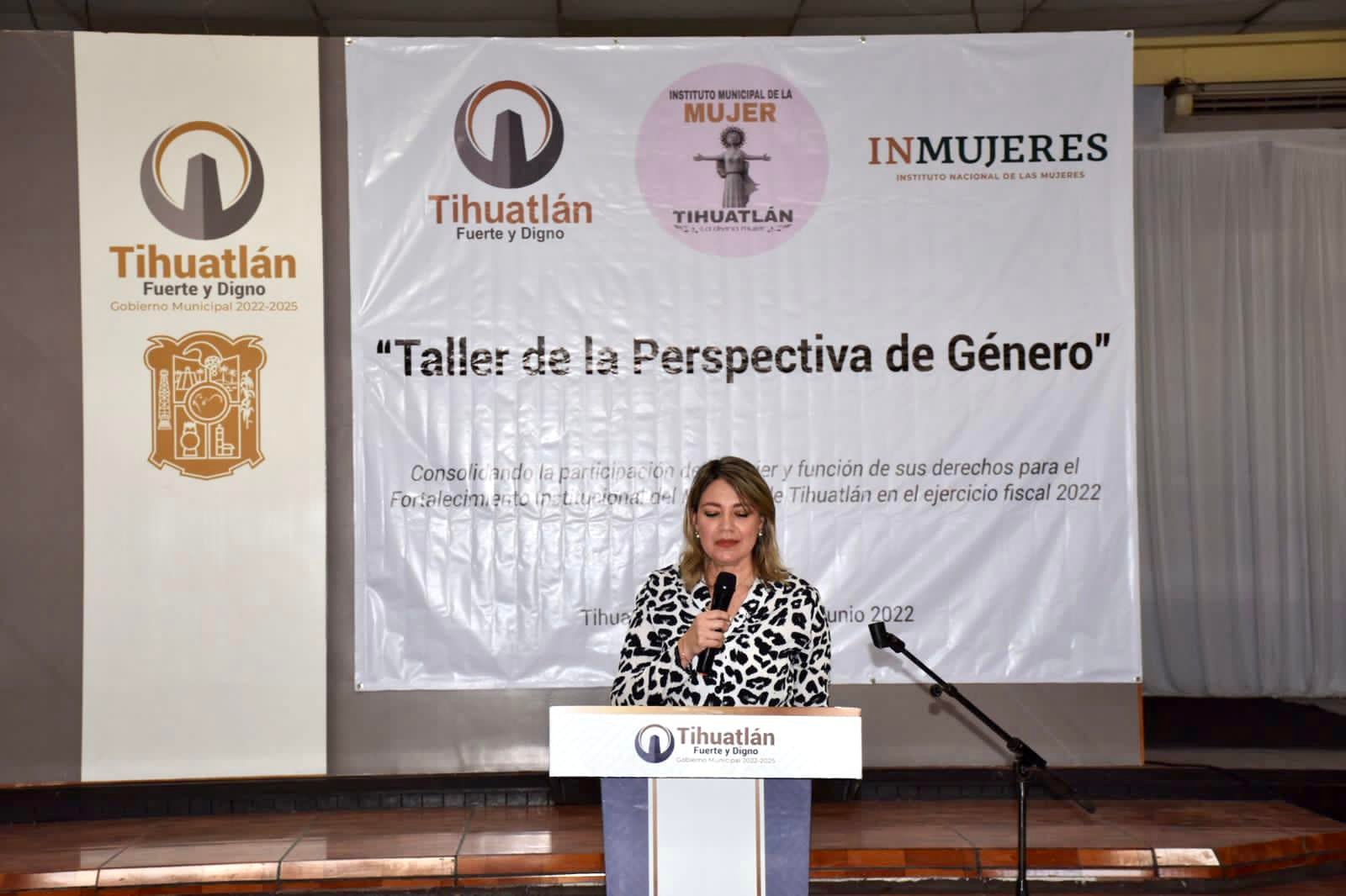 Tihuatlán: «Taller de Perspectiva de Género»