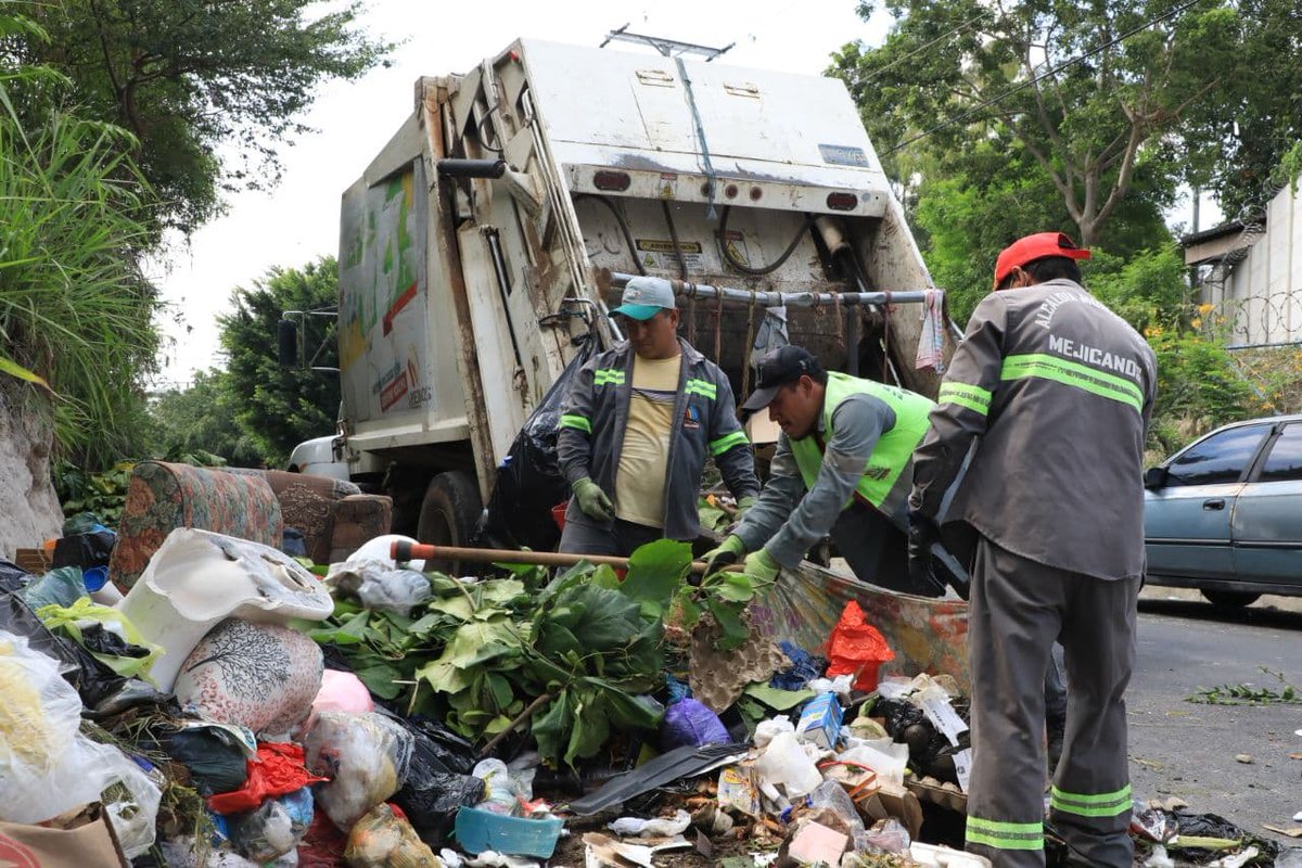Chontla: Jornada de recolección de basura en Tlatemalco y Las Guásimas