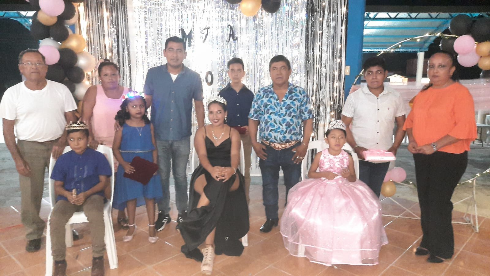 Tecolutla: Coronación de la corte real de la Feria de la comunidad Hueytepec