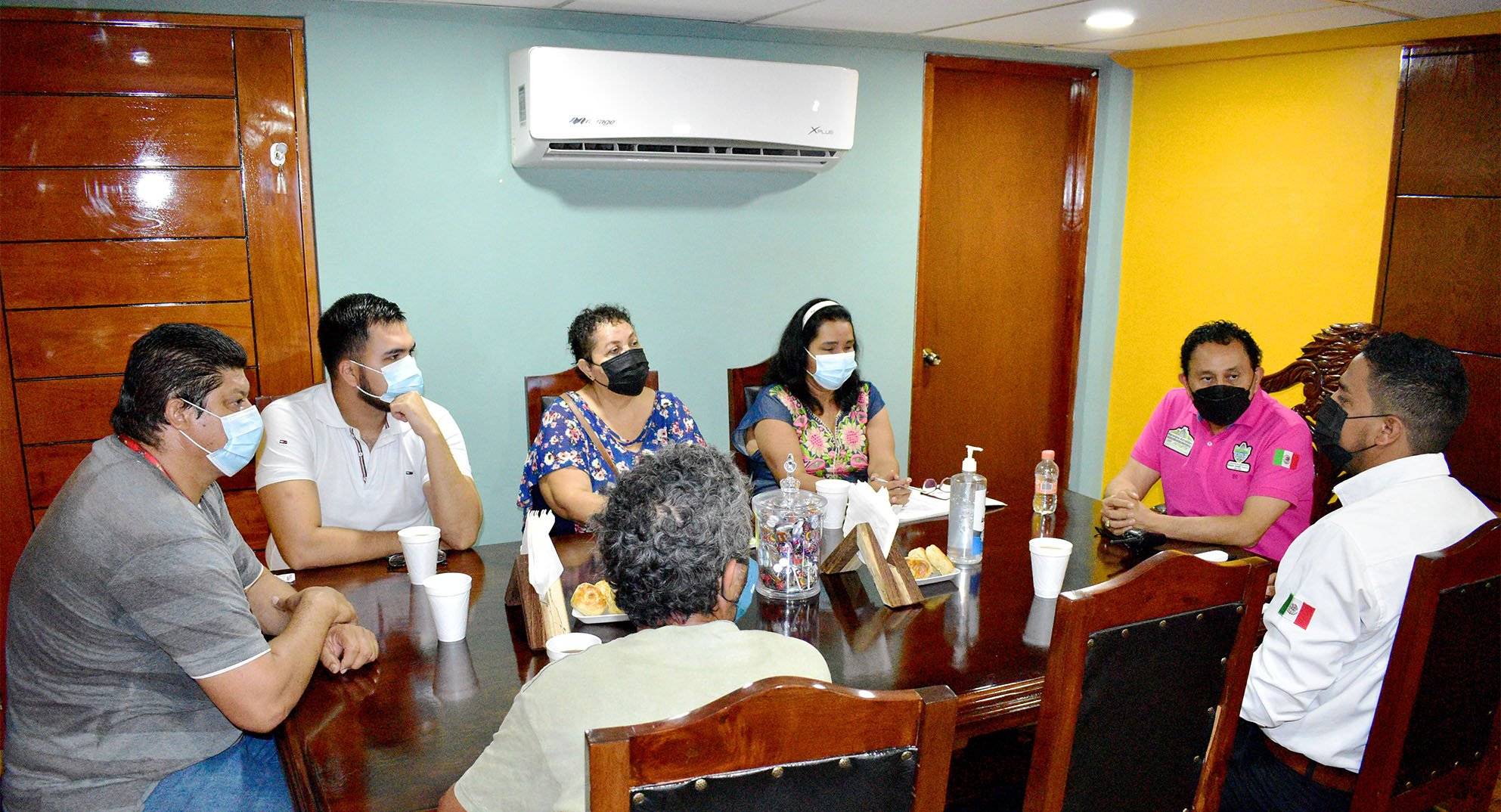Naranjos: Reunión con junta de mejoras de la Colonia El Trébol